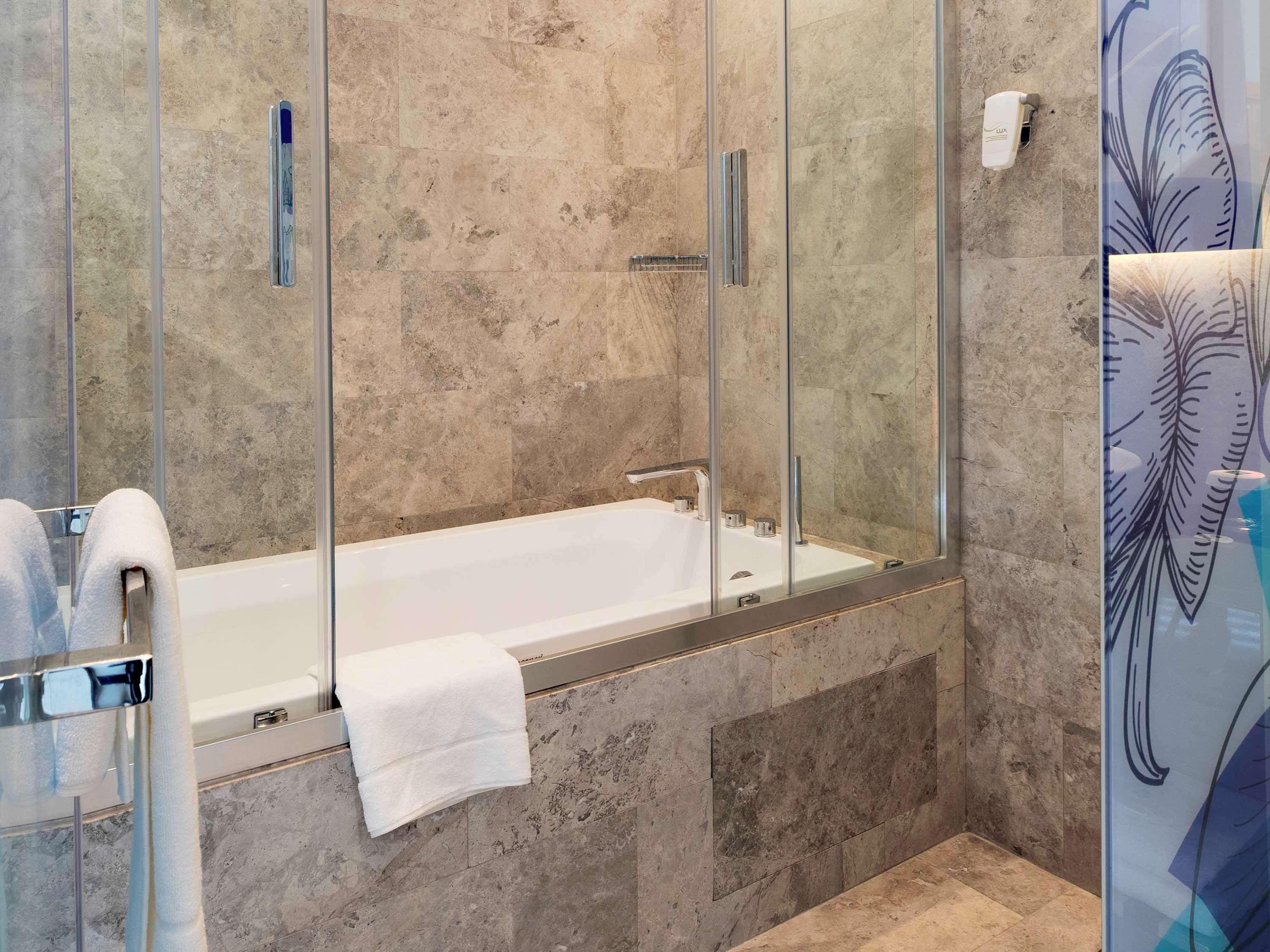 Ibis Styles Istanbul Atasehir Hotell Exteriör bild